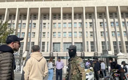 Transitional Government in Syria forces hundreds of employees to resign
