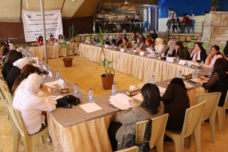 Women in Raqqa: Decentralization  guarantee for equality, empowering women