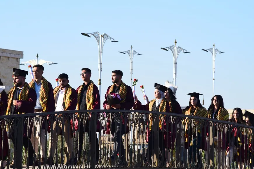 Rojava University graduates 211 students in Qamishlo