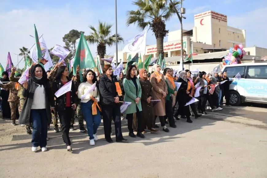 4 marches on International Day for Elimination of Violence against Women
