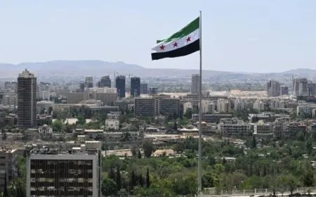 Politicians confirm transitional government's failure after one year in power