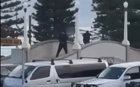 death toll in attack on a Jewish celebration in Australia rises