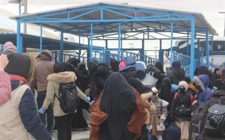 Last group of Iraqi refugees for 2025 departs from al-Hol camp