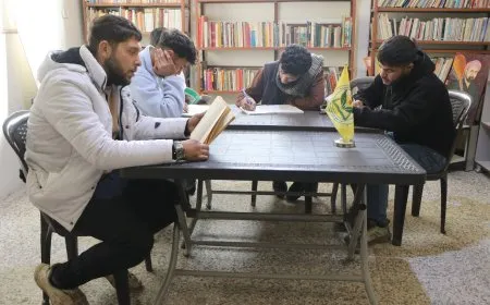 Aleppo students protest abductions and attacks