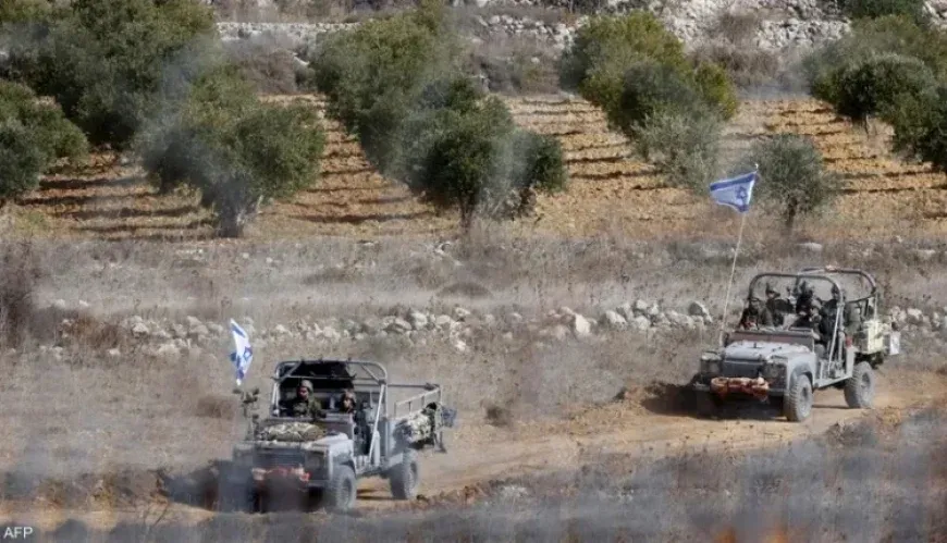Israeli Forces arrest civilians in Quneitra countryside