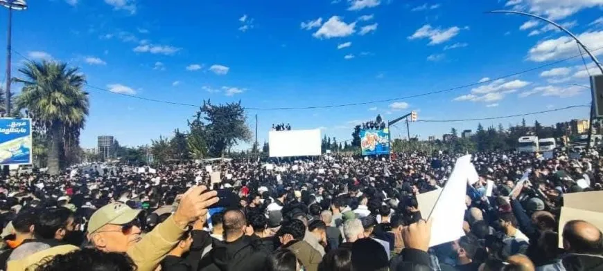 Rapid developments amid escalating violence during protests in Syria’s coast, interior