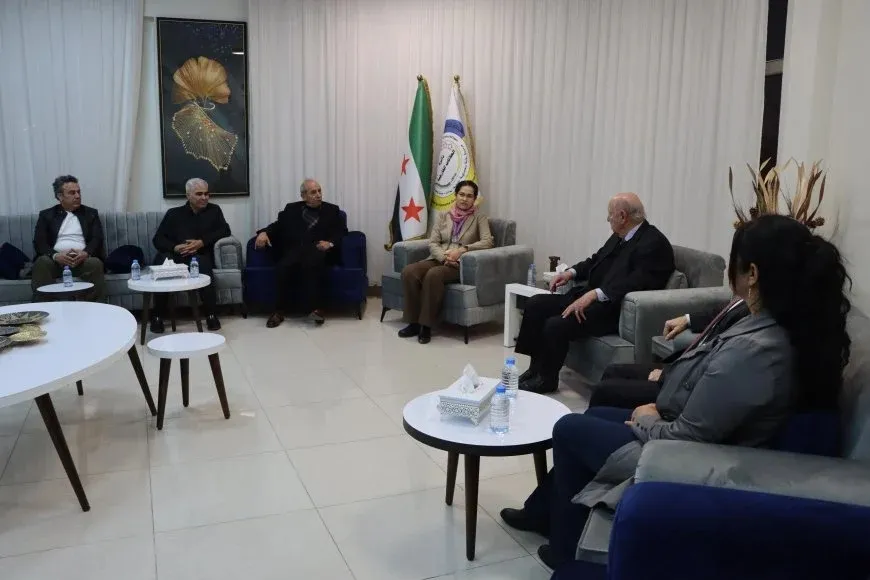 Dr. Sheikhmous: There must be joint program among Kurdish parties