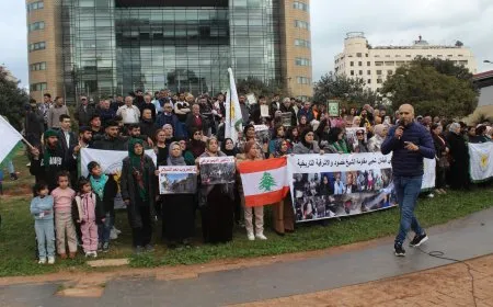 Protest in front of UN Office in Lebanon condemns attacks on Sheikh Maqsoud