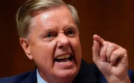 Graham warns of harsh sanctions on Damascus