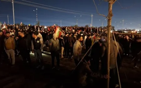 Kurds revolt to support Rojava