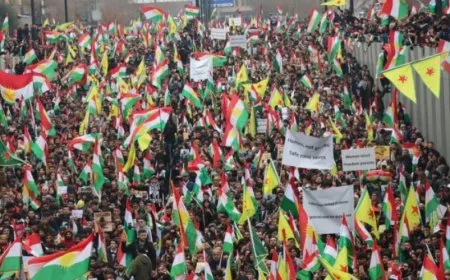 Massive demonstrations in S. Kurdistan in support of Rojava resistance