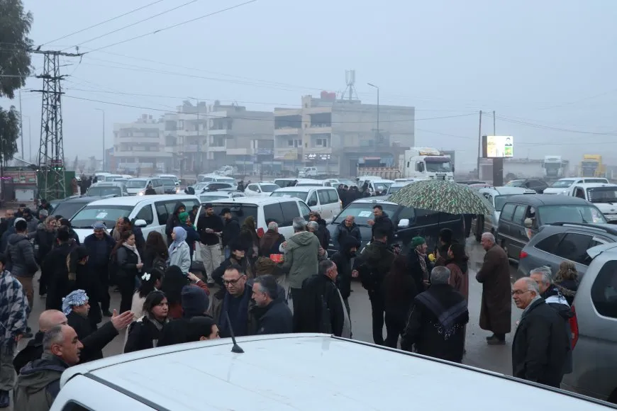Crowds from 8 cities moves towards Aleppo 