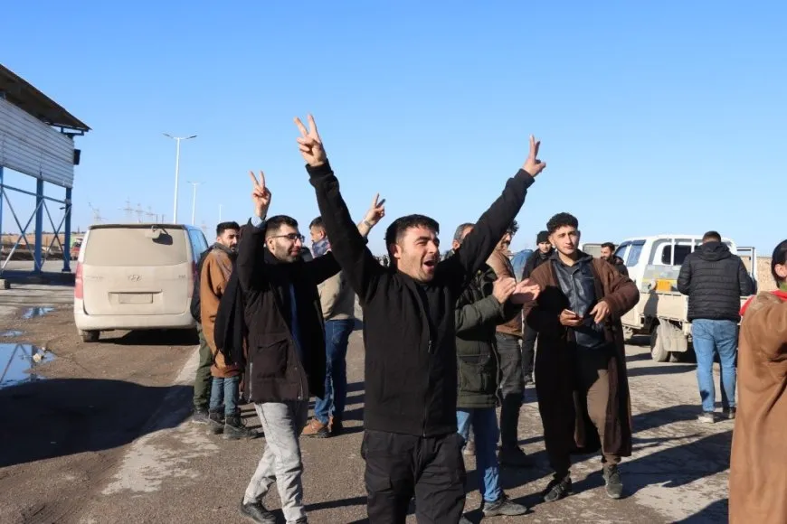 Raqqa, Tabqa, Euphrates convoys head to Deir Hafer to support besieged neighborhoods' resistance