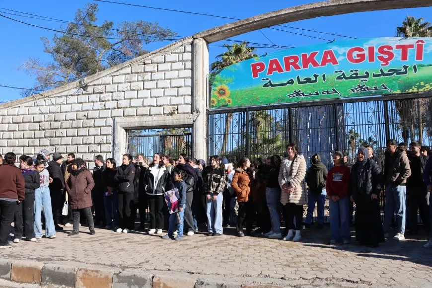 Displaced Afrin residents protest in front of United Nations office