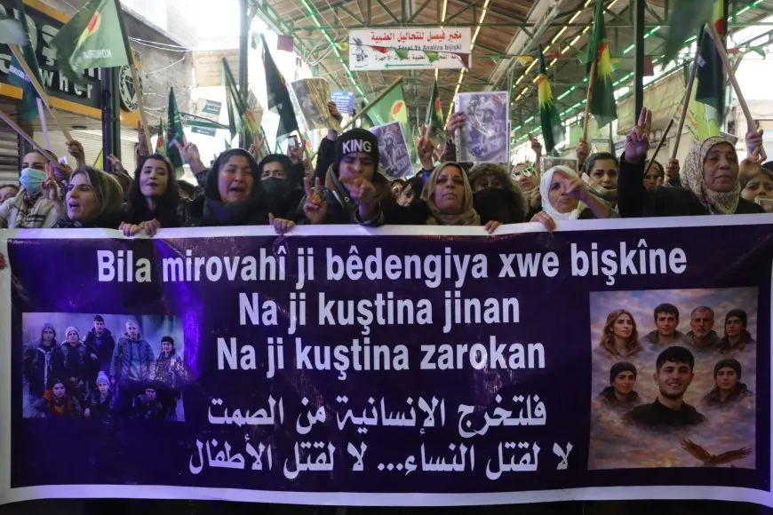 Women take to streets for Sheikh Maqsoud- Ashrafieh