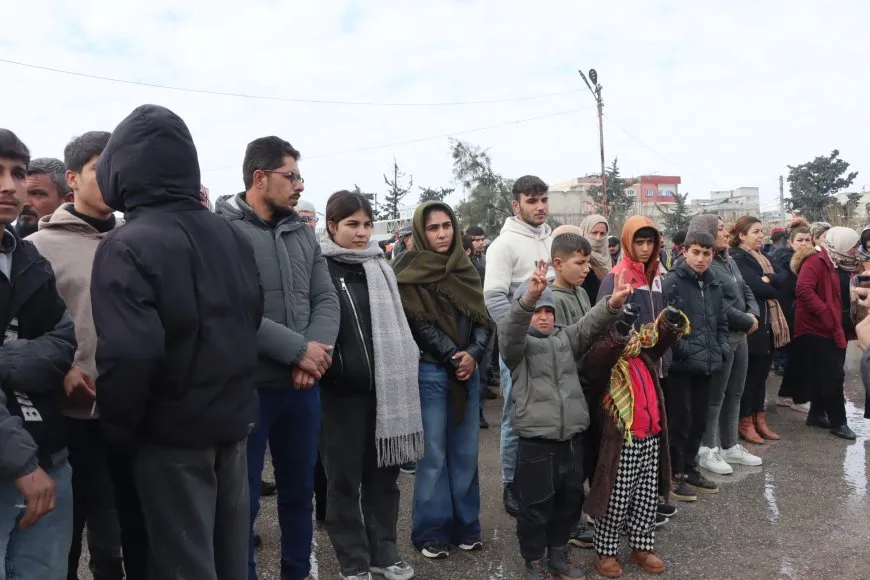 Under siege… Mass rally in Kobani