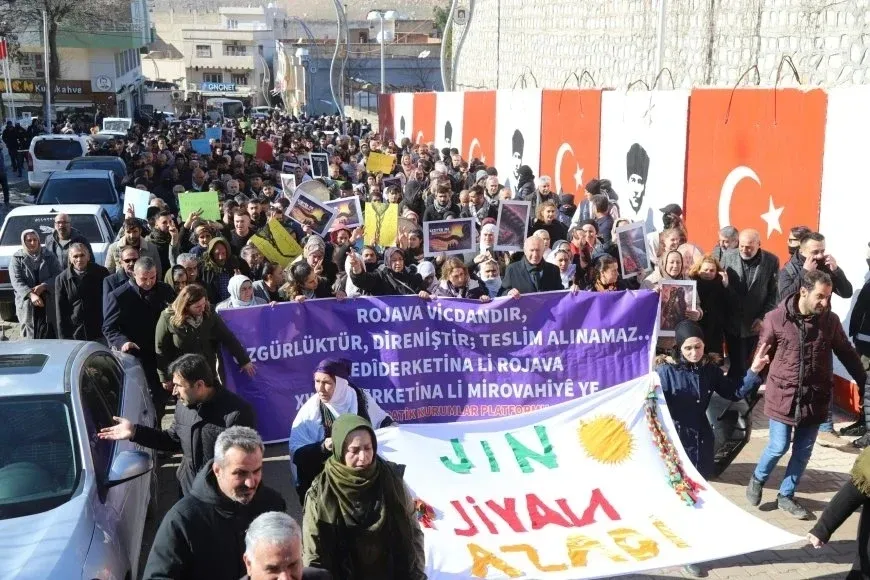 Six Cities in Northern Kurdistan support Rojava