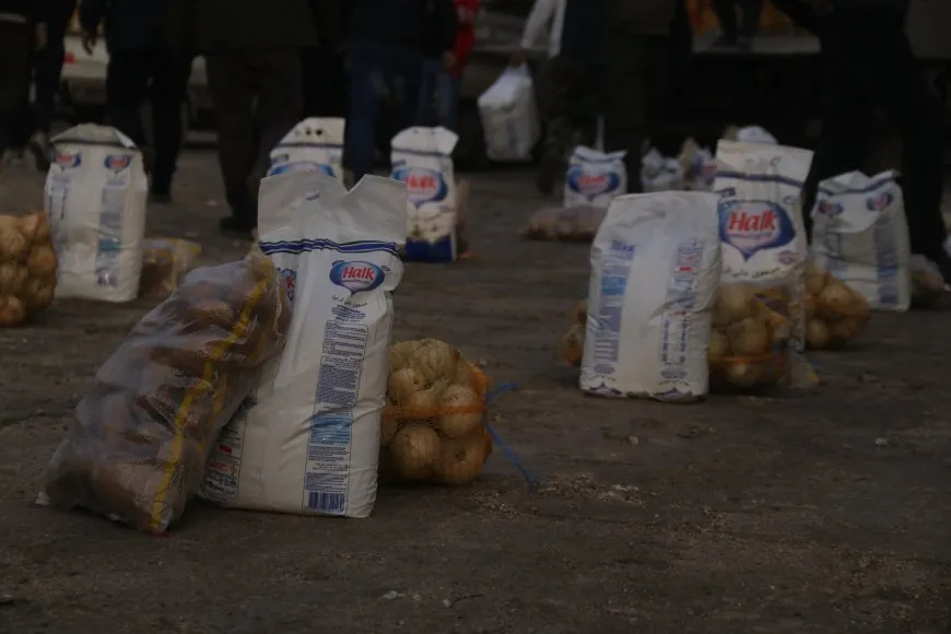 continued distribution of aid to displaced families in Amuda