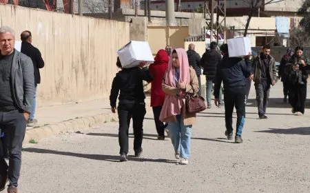 350 food baskets distributed to displaced people in Qamishlo