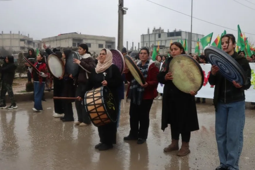 Women in Kobani march for women's revolution gains