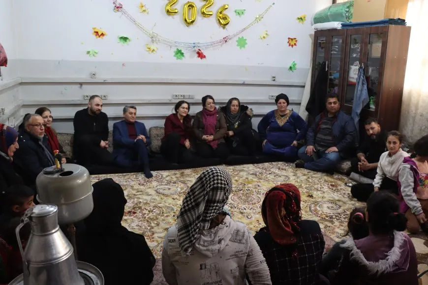 AA delegation visits displaced people's shelters