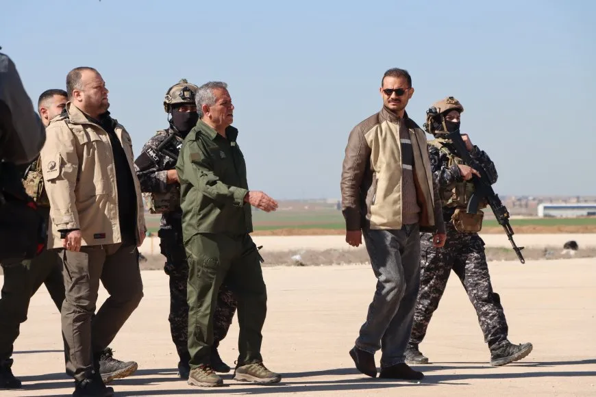 Technical delegation from interim government arrived at Qamishli International Airport