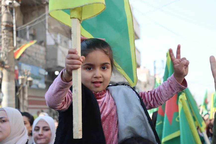 In march supporting YPJ: "Let's strengthen our unity, protect our gains"