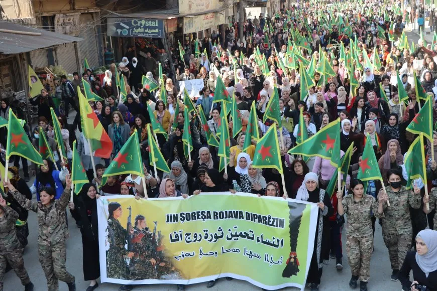In march supporting YPJ: "Let's strengthen our unity, protect our gains"