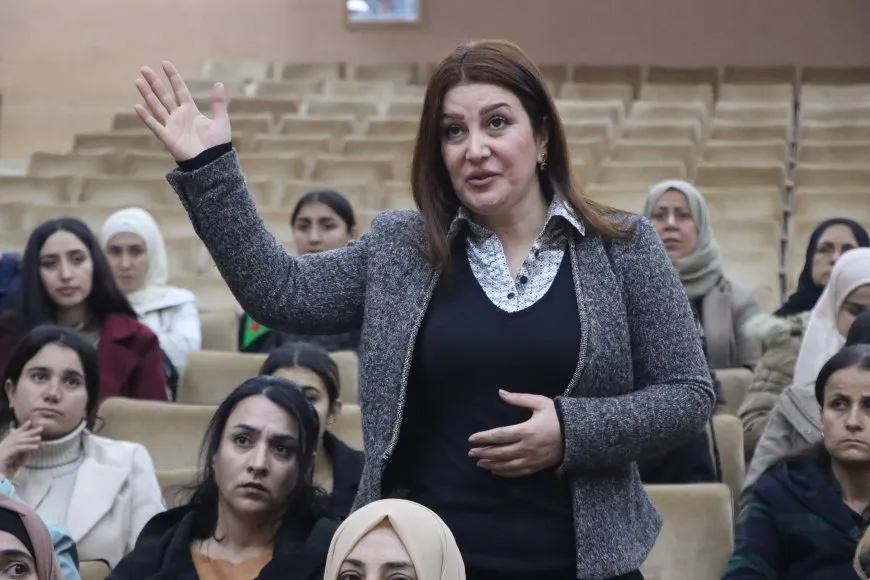 PYD holds meeting in Girkê Legê and emphasises importance of unity