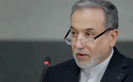 Araghchi warns of U.S.-Israeli escalation, calls on regional countries to remain vigilant