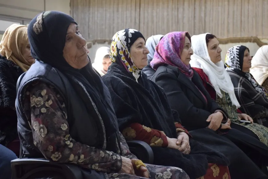 Kongra Star holds meeting in Hasaka on March 8th