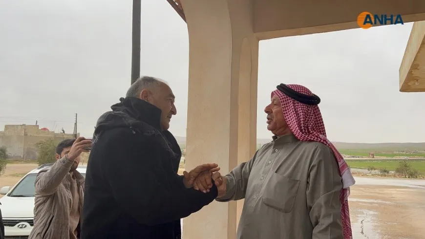 Delegation from Kobani visits family of Khirab Ashk massacre martyrs 