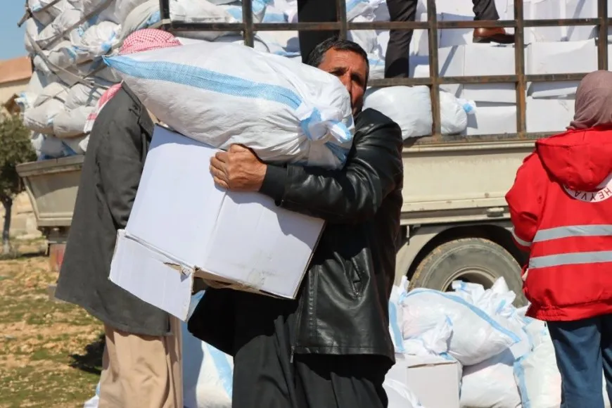 Kurdish Red Crescent distributes humanitarian aid in Kobani villages