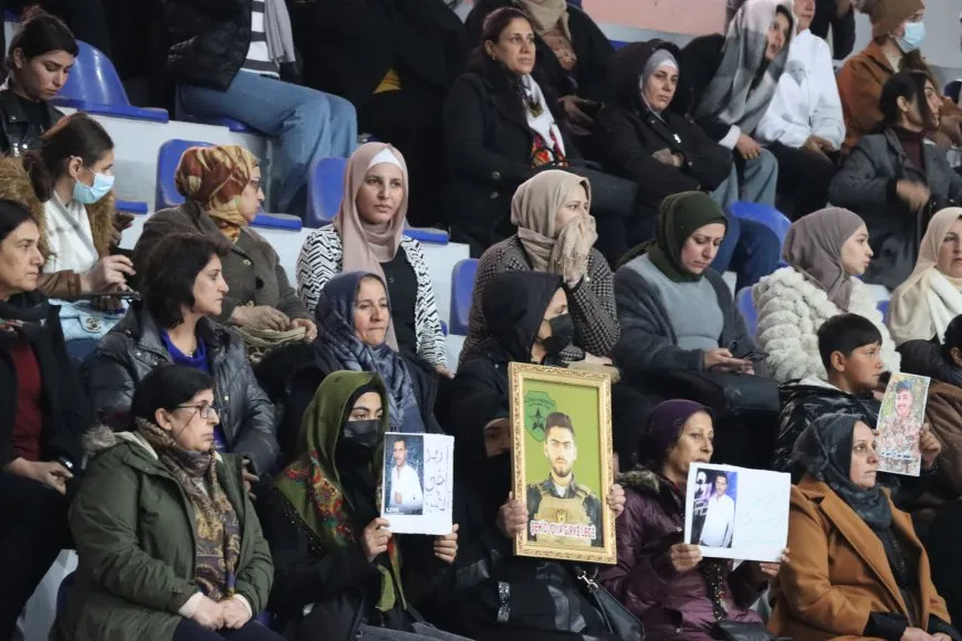 Qamishlo.. Women's protest kicks off 