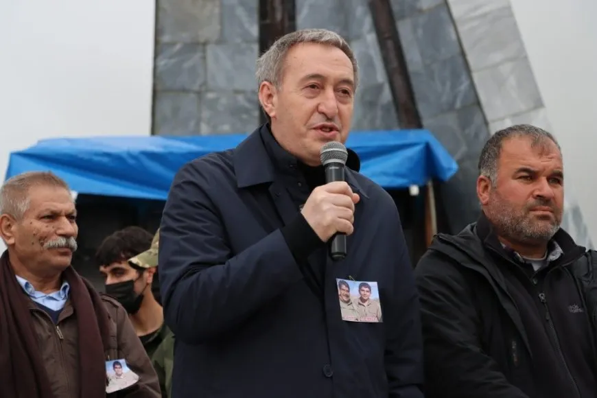  Words of Muslim's funeral confirms: "His people to continue his struggle"
