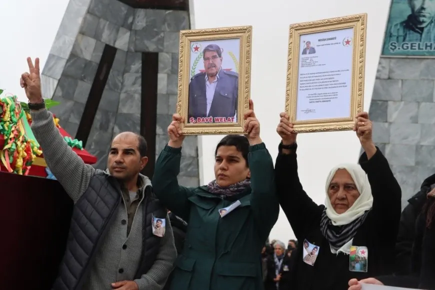  Words of Muslim's funeral confirms: "His people to continue his struggle"