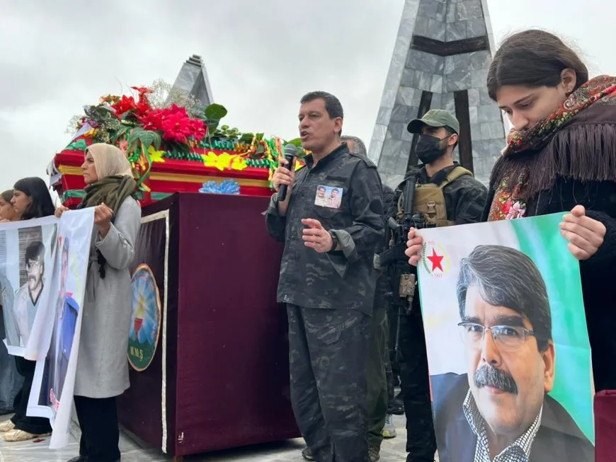  Words of Muslim's funeral confirms: "His people to continue his struggle"