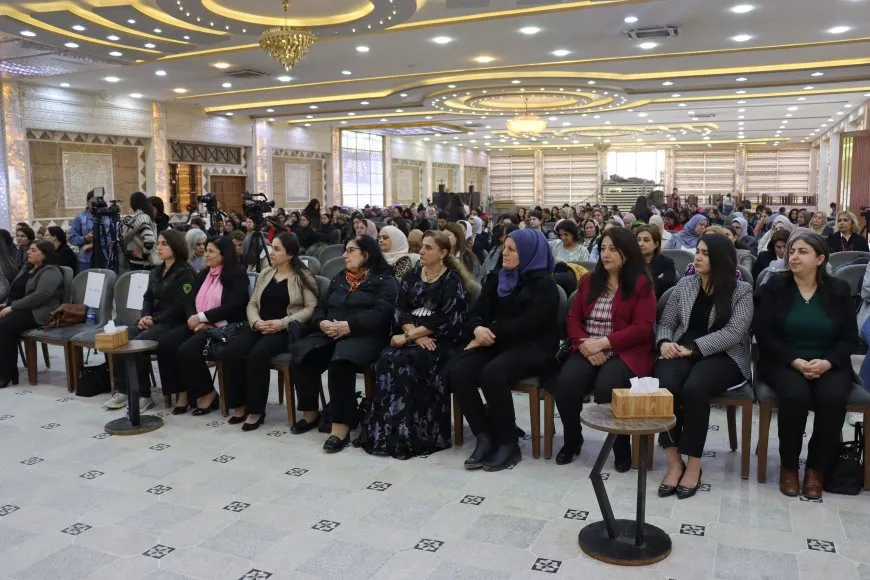 Women's Conference: "Govt. must change policies; women gain protection"
