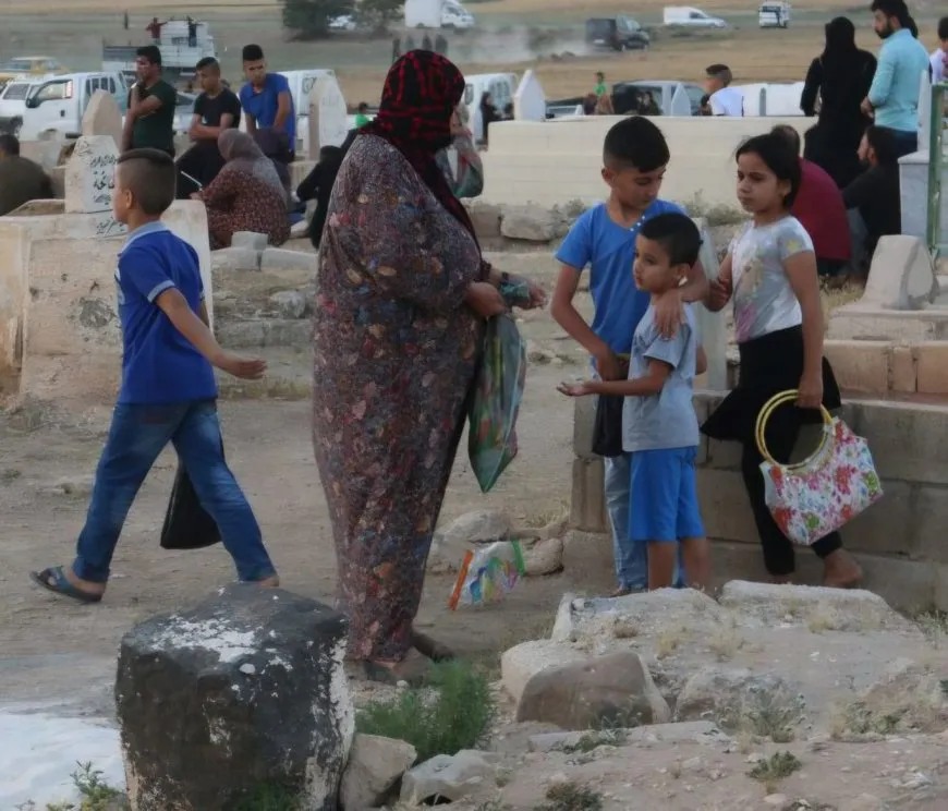 Lost holidays… memories accompanied by hope of returning to Serekaniye