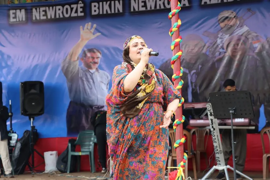 Thousands celebrate Newroz, stress need for unity, strengthening democracy
