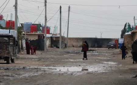 Muddy tents, deep sorrow… elderly woman’s hope for safe return to Serekaniye
