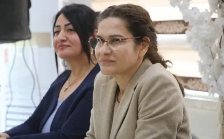 Ilham Ahmed discusses detainee file, women’s role with Minister of Social Affairs