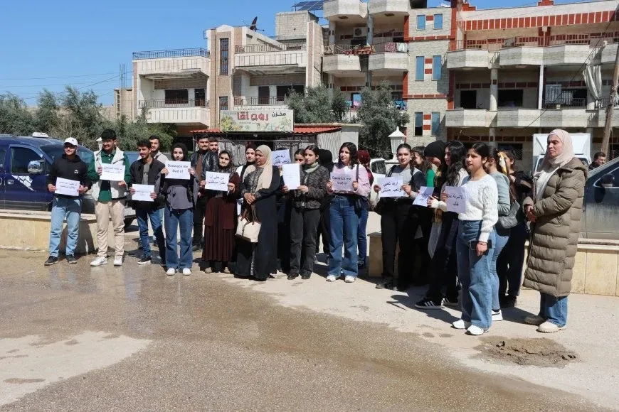 Rojava University administration meets with protesting students