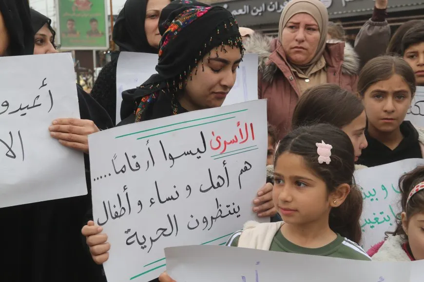 Protest in Qamishlo demands prisoners' release