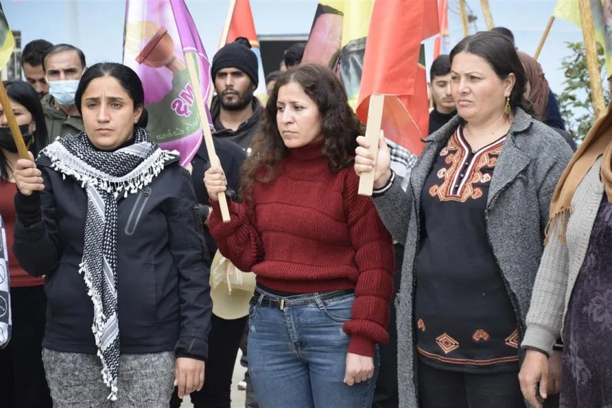 Martyrs' Families: AVA TV's actions are insult to symbols of struggle