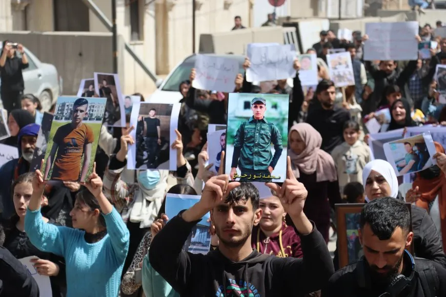 "Bring back our sons!" Families of prisoners in Qamishlo affirm their sons' right to freedom
