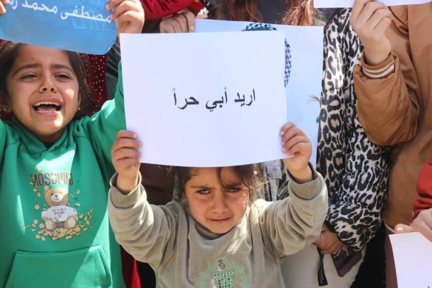 Protests in Kobani for release of prisoners held by Interim Govt.