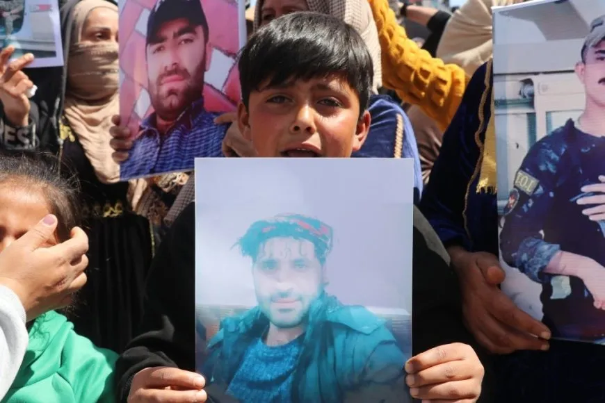 Protests in Kobani for release of prisoners held by Interim Govt.
