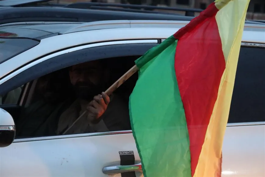 Protests held in Jazira in support of Kurdish Flag