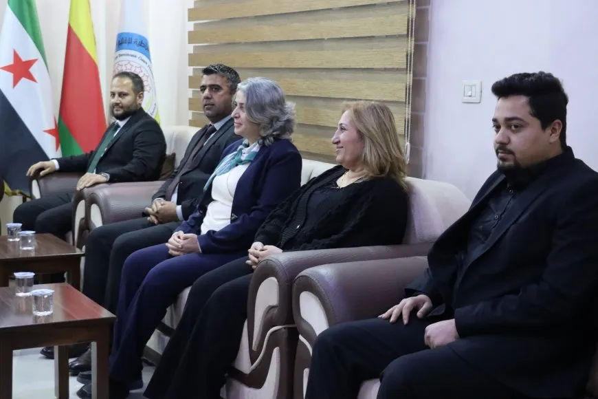 Meeting between PYD, Interim Government delegation is on now 